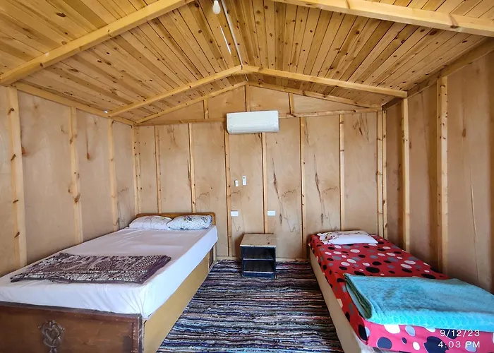 Orman Evi White House Camp